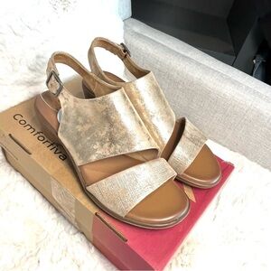 Comfortiva Nelma Gold Sandals 9